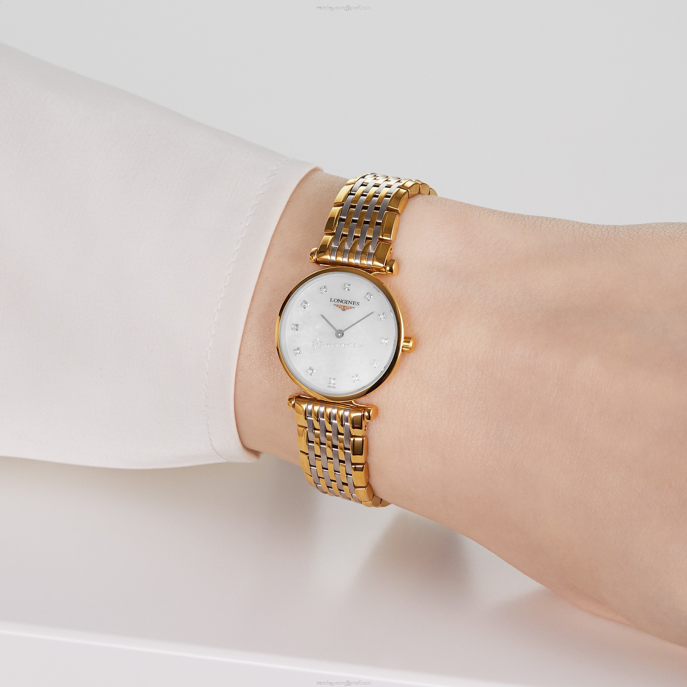 Longines La Grande Classique L42092877 PVD Plating Quartz Mother of Pearl