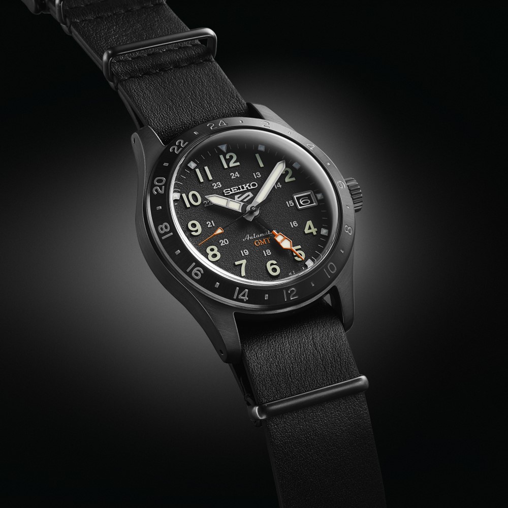 Seiko Seiko 5 Sports SSK025k1 Stainless Steel & PVD Black Automatic Black